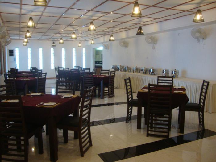 Restaurant, Subhas Hotel