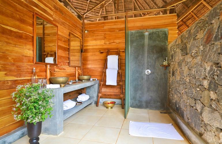 Bathroom, Gal Oya Lodge