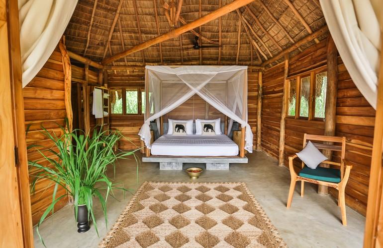 Bedroom, Gal Oya Lodge