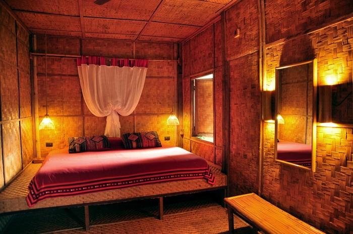 Bedroom, Lisu Lodge