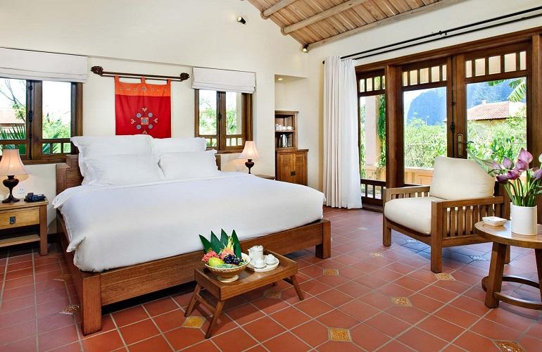 Bedroom, Emeralda Resort
