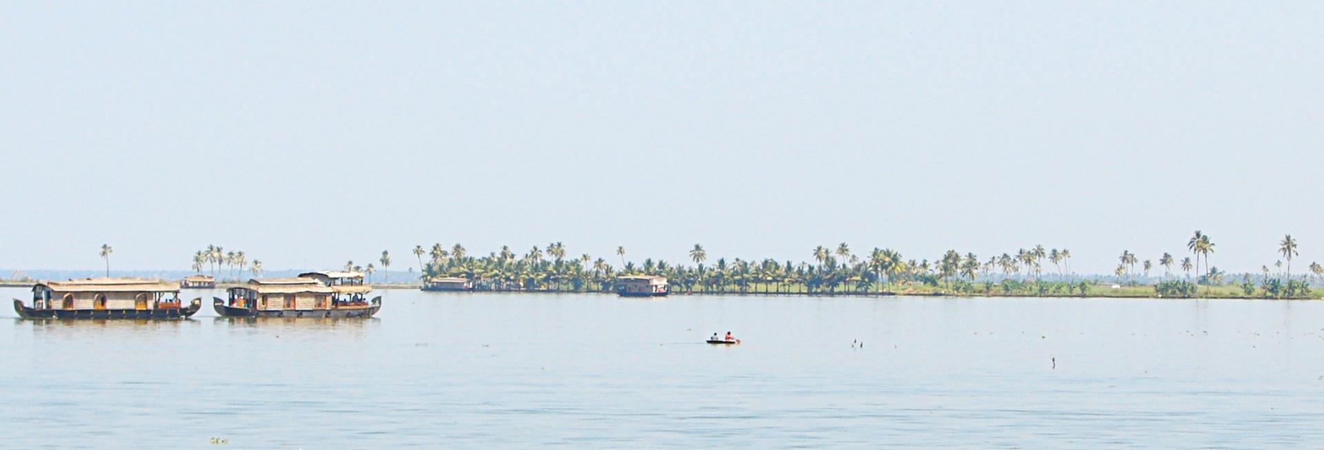 Vembanad Lake, Kerala