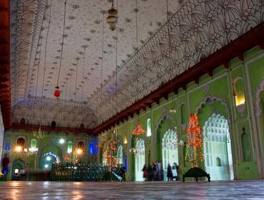 Bara Imambara, Lucknow