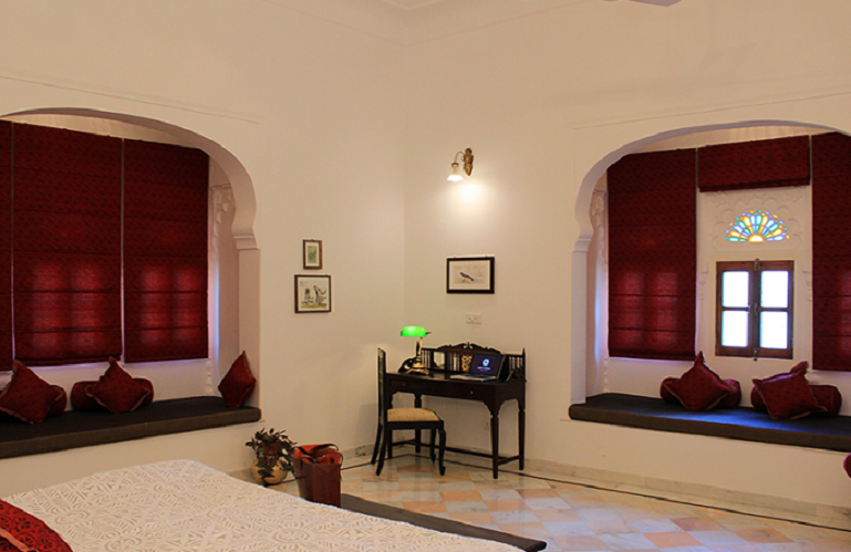 Bedroom, Dev Shree