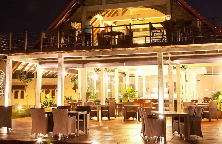 Restaurant, Uga Bay Resort