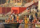 Dawn boat ride on the Ganges