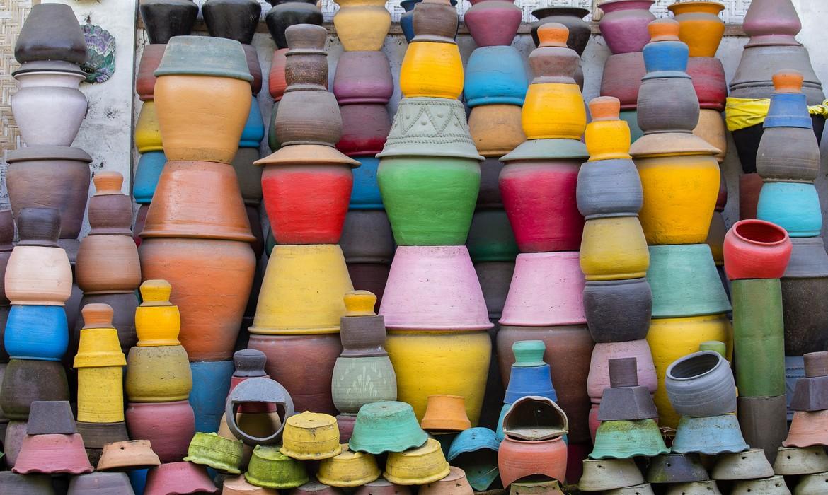 Colourful clay pots, Ubud