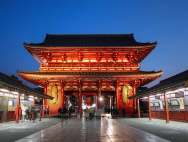 Gate at Senso-ji Temple in Asakusa, Tokyo