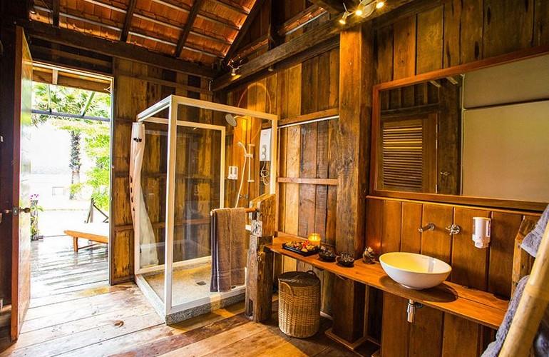 Bathroom, Kampot River Residence