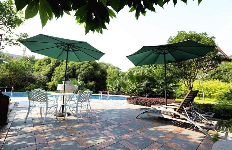 Swimming pool, Guilinyi Royal Palace