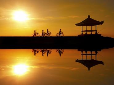 Cyclists, Sanur, Bali