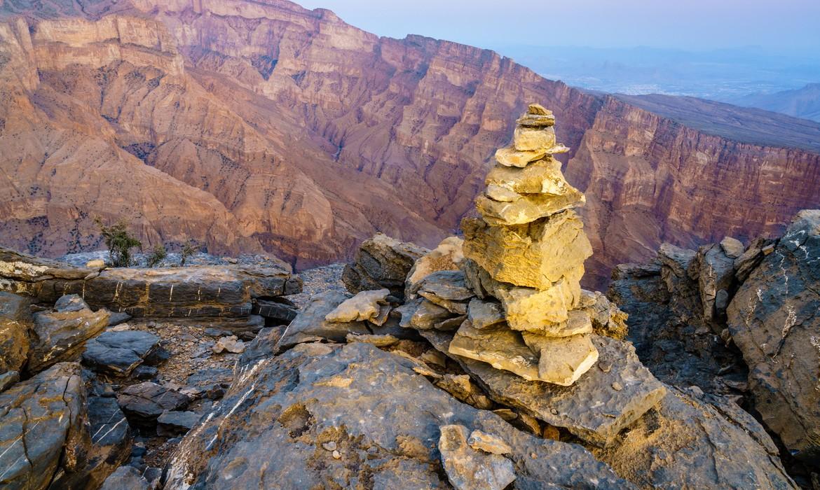 Stone pyramid, Balcony Walk, Jebel Shams