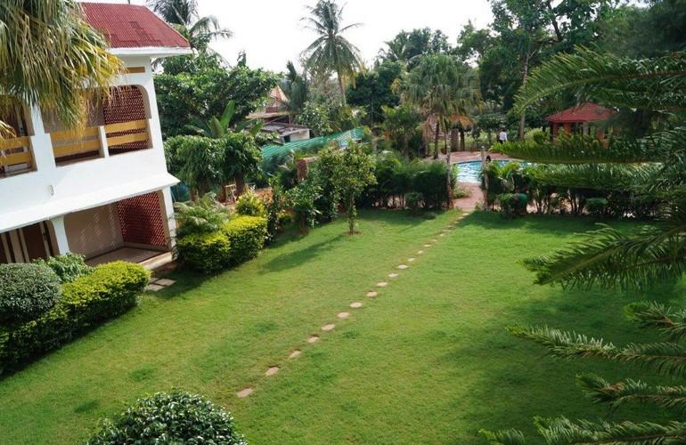 Garden, Hotel Badami Court