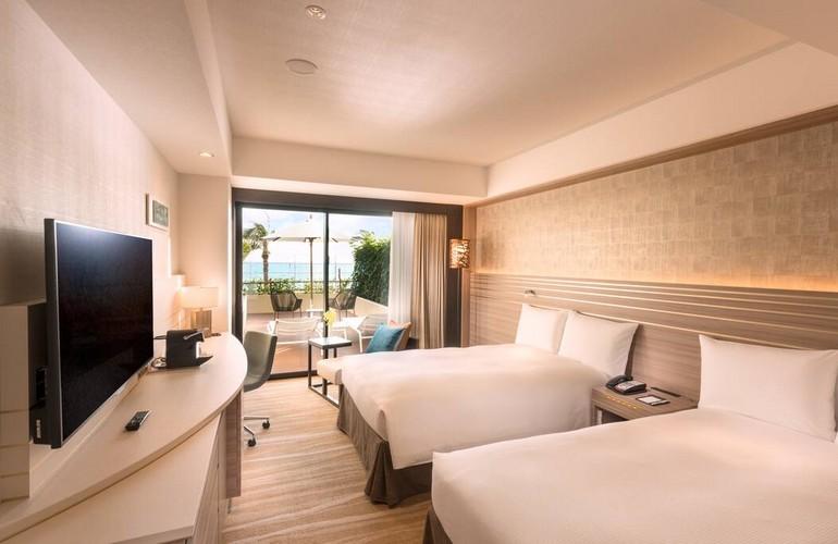 Twin Premium Room Ocean View, DoubleTree by Hilton Okinawa Chatan Resort