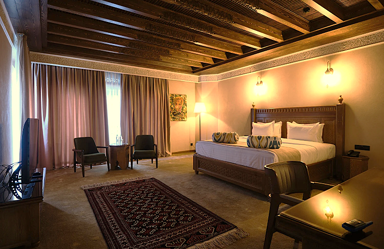 Double Room, Kosh Havuz Boutique