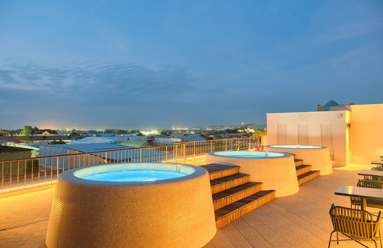 Rooftop Spa Pools, Kosh Havuz Boutique