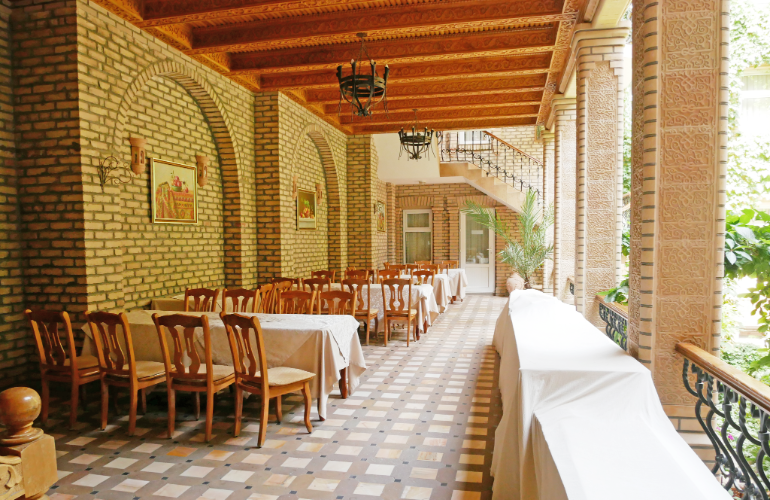 Restaurant Terrace, Grand Samarkand Superior