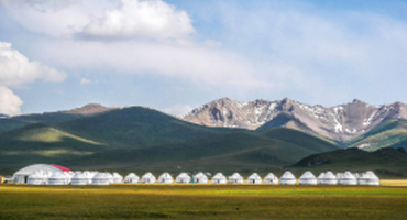 Yurt Camp Son-Kul Lake