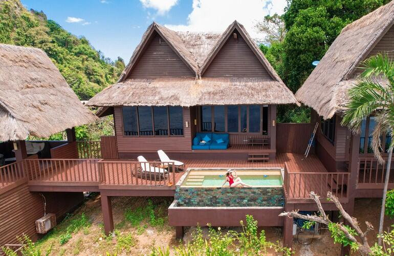 Bay View Cauayan Pool Villa, Cauayan Island Resort