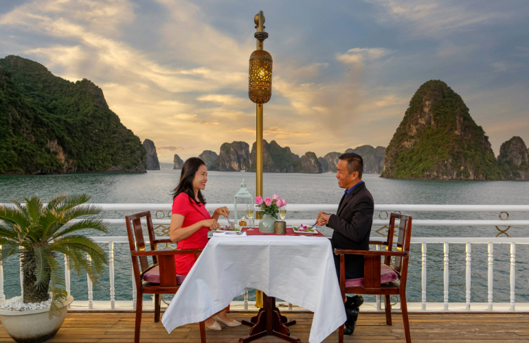 Dinner on the Sundeck